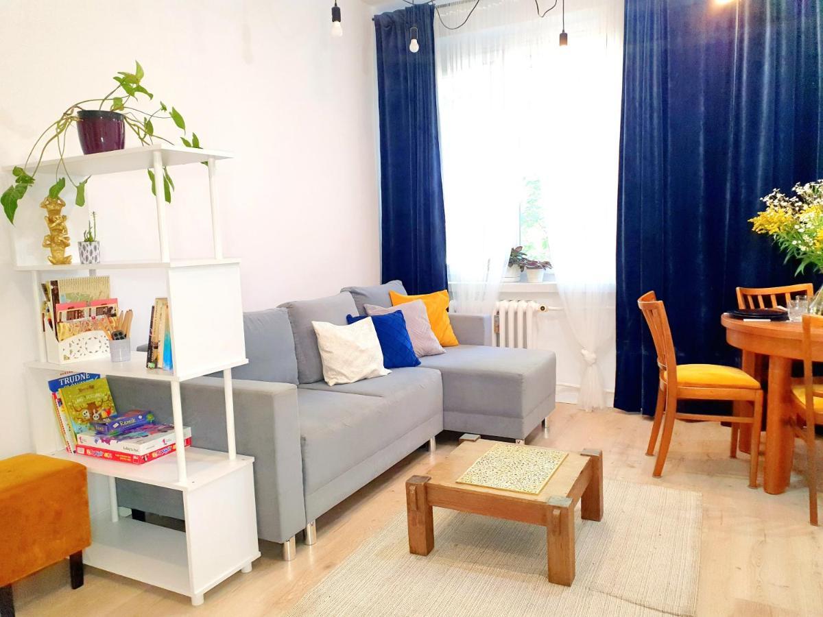 Monkey Arena Apartment